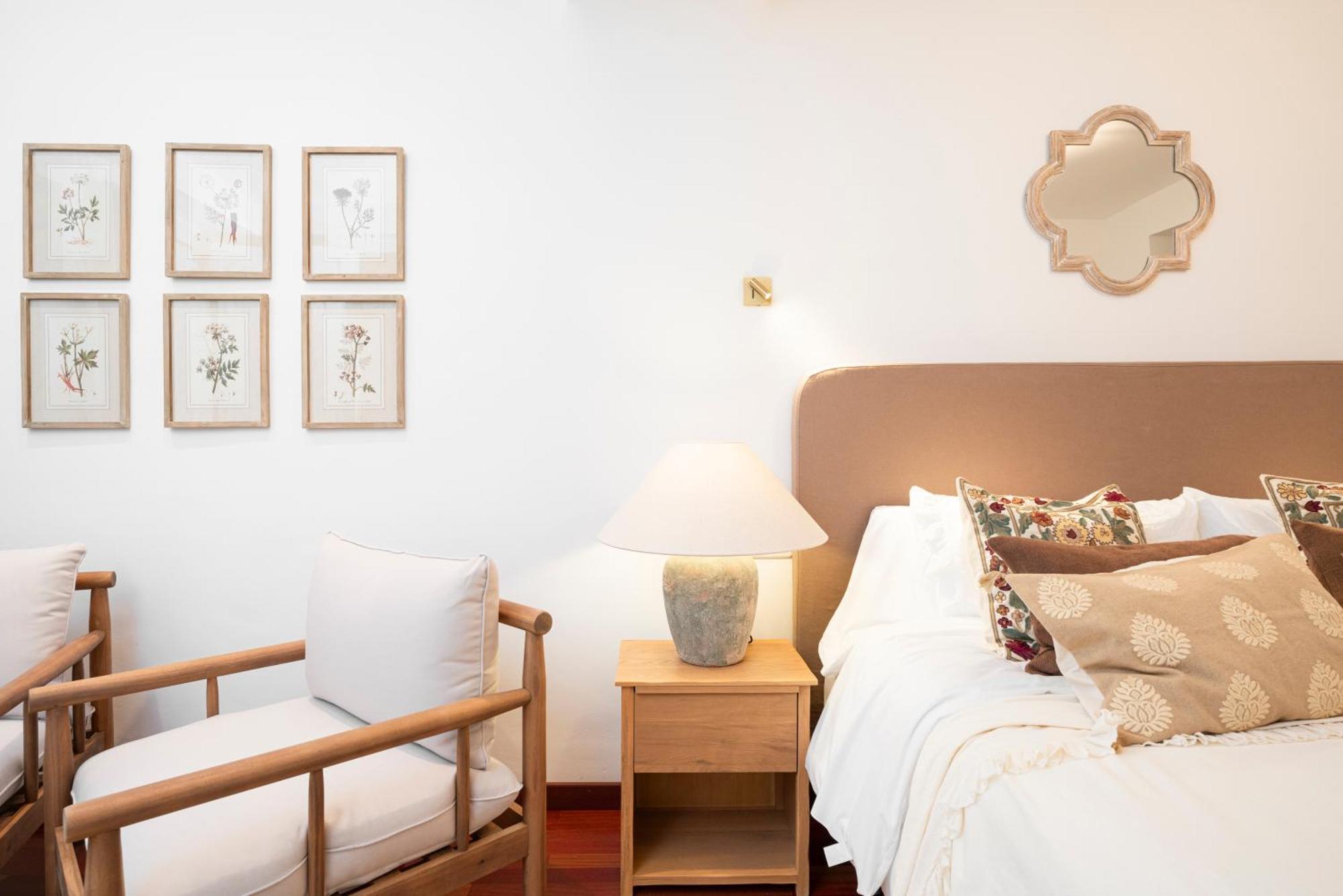 Puerta De La Axarquia Boutique Hotel *